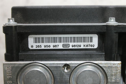 Audi, A4 Abs Pump/Modulator B8 8K, P/N 8K0907379Ae, 02/08-01/16 J12517