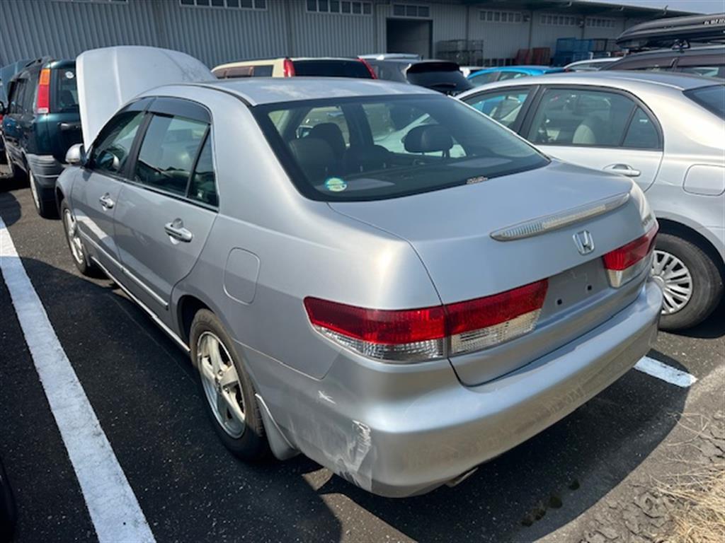 Holden Acadia Engine