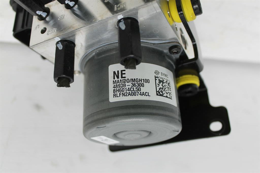 Ssangyong, Rexton Abs Pump/Modulator Y400 10/18