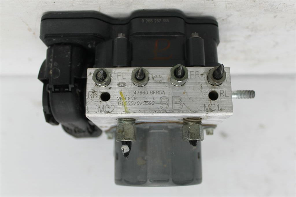 Nissan, Xtrail Abs Pump/Modulator T32 02/14 07/22
