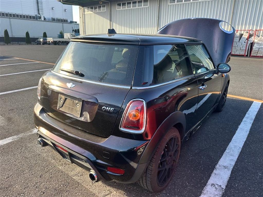 MINI, Cooper, Left Guard R55/R56/R57, 03/07-05/15