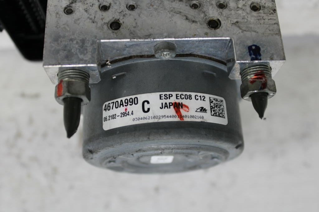 Mitsubishi, Outlander Abs Pump/Modulator Zj P/N 4670A990 10/12 03/15