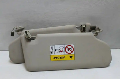 Mitsubishi, Outlander Sun Visor Zj, Pair, 10/12-03/15 J17011A