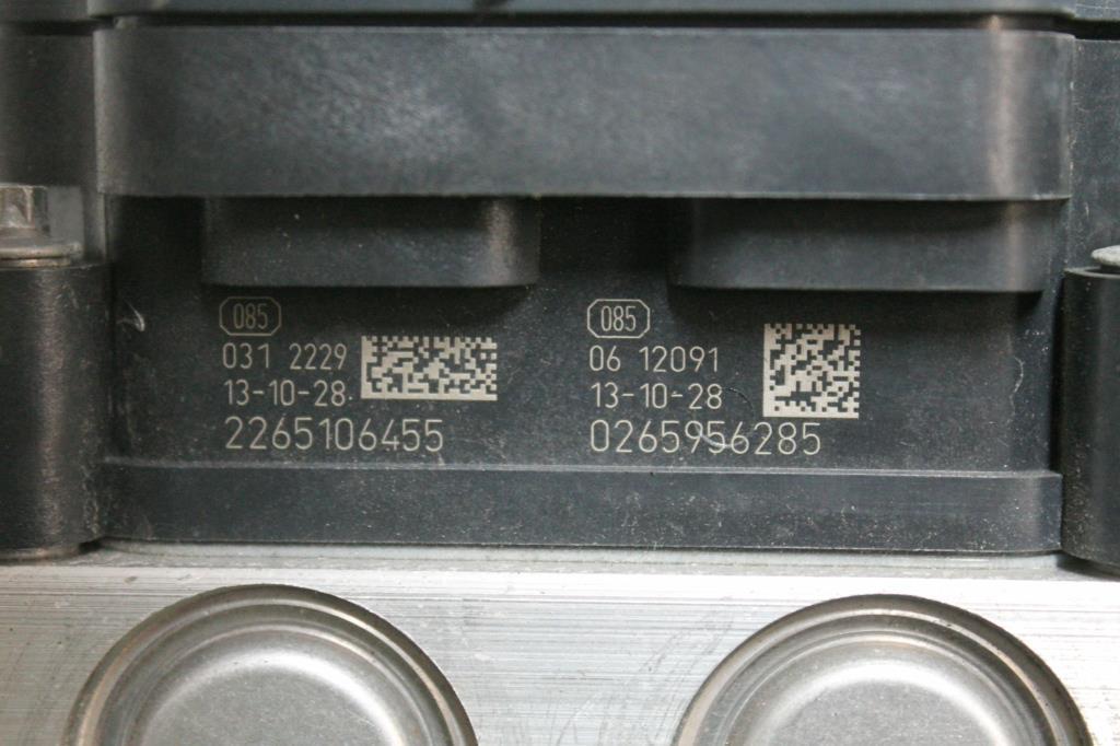 Renault, Captur Abs Pump/Modulator J87, 08/14-12/19 1989