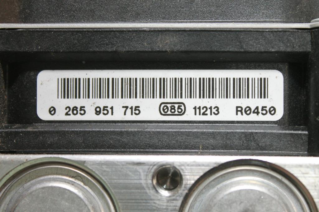 Audi, A4 Abs Pump/Modulator B8 8K, P/N 8K0614517Fb, 07/12-01/16 J16324