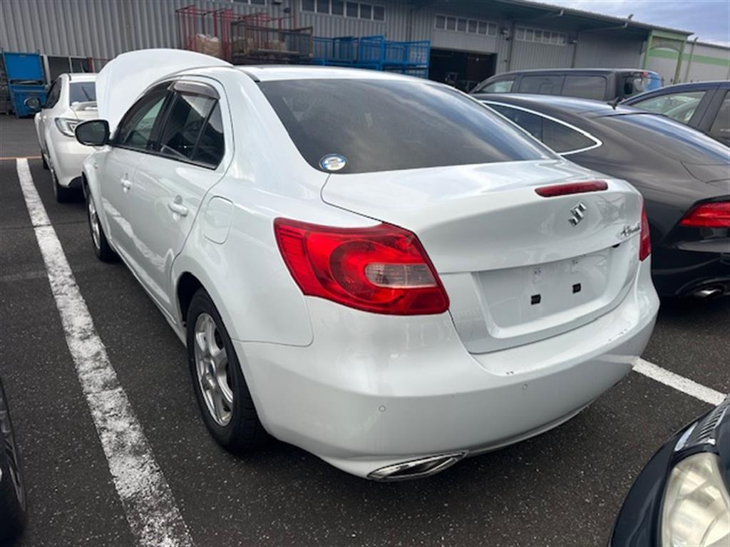Suzuki, Kizashi Right Guard Fr, 12/09-01/17