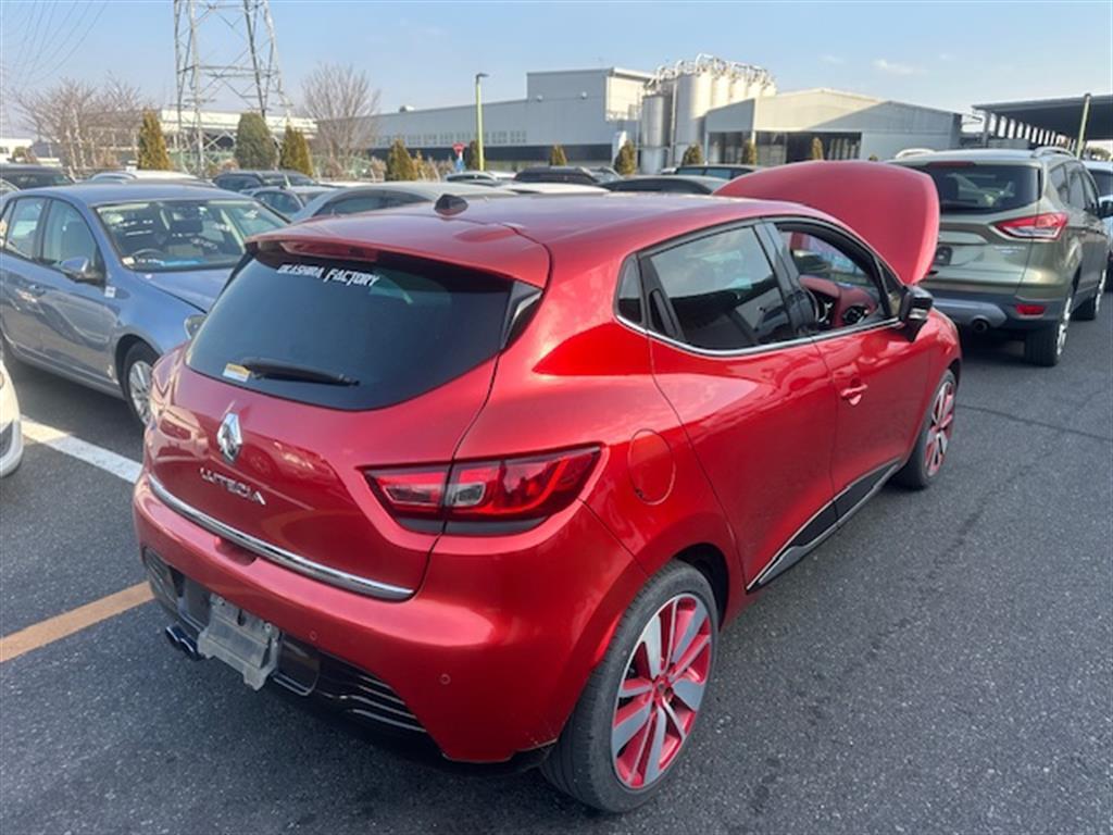 Renault, Clio Bonnet X98, 09/13-10/19
