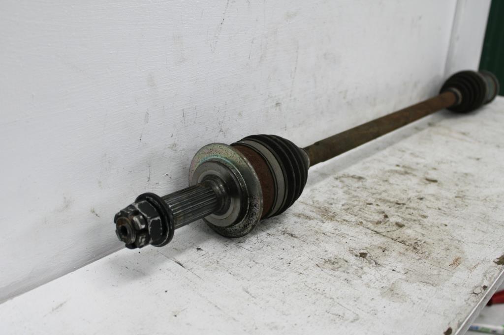Mitsubishi, Delica Right Driveshaft 5th Gen 07