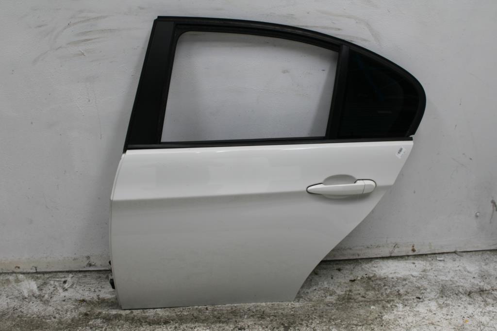 BMW, 3 Series Left Rear Door E90 Sedan, 03/05 01/12