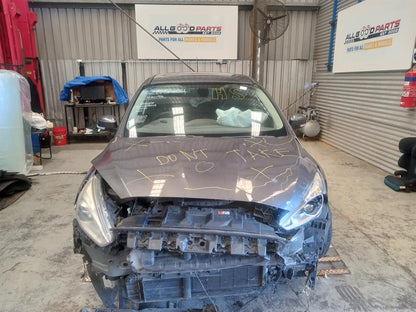 Ford, Focus Left Front Door Lz Hatch/Sedan, Vin Mpb, Trend/Sport/Titanium, 07/15 11/18