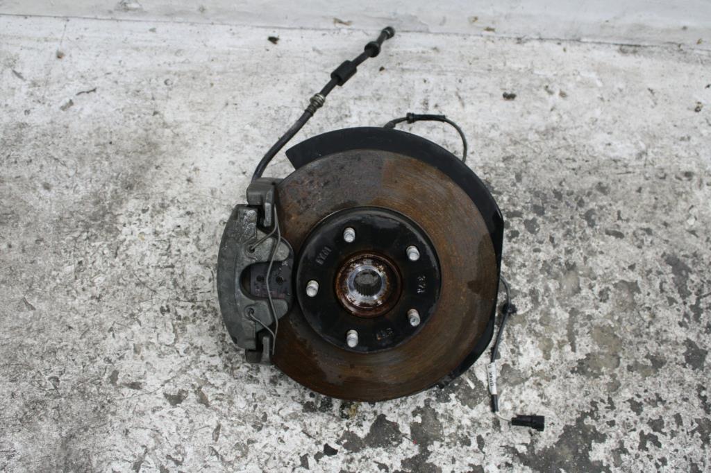 Mazda, 3 Left Front Hub Assembly Bl 04/09 10/13