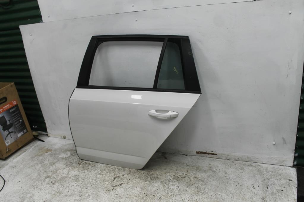 Skoda, Octavia Left Rear Door Ne Wagon, 09/13 09/20