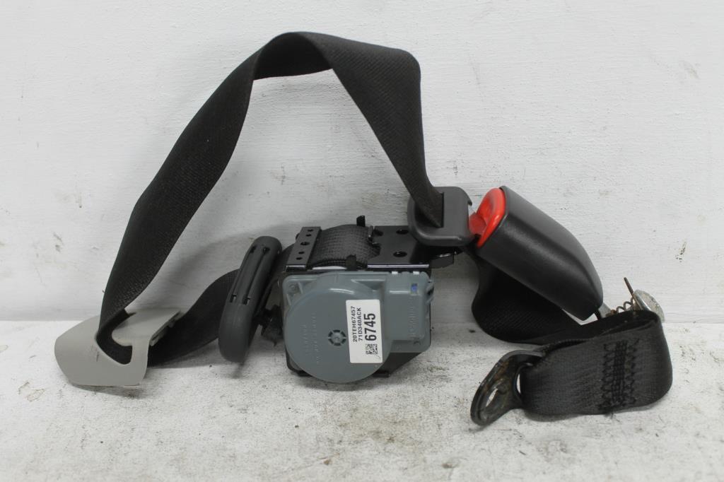 Holden, Captiva Seat Belt Lh Rear 2Nd Row Assy (Belt And Stalk), 7 Seat Type, Cg, 01/11 06/18