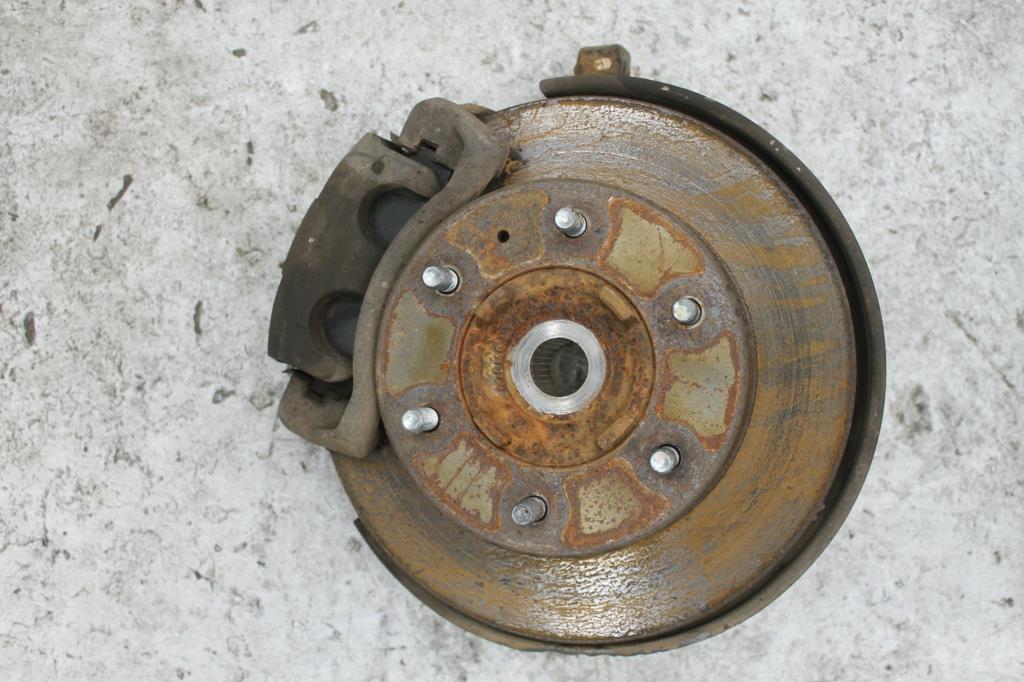 Mazda, BT50 Right Front Hub Assembly Un 4Wd, Non Abs Type, 11/06 09/11