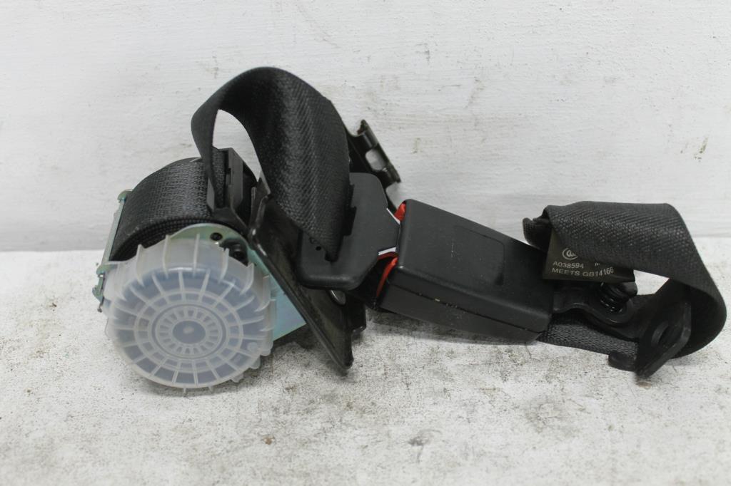 Holden, Cruze Seat Belt Rh Rear Assy (Belt And Stalk), Hatch, Jh, 03/11 01/17