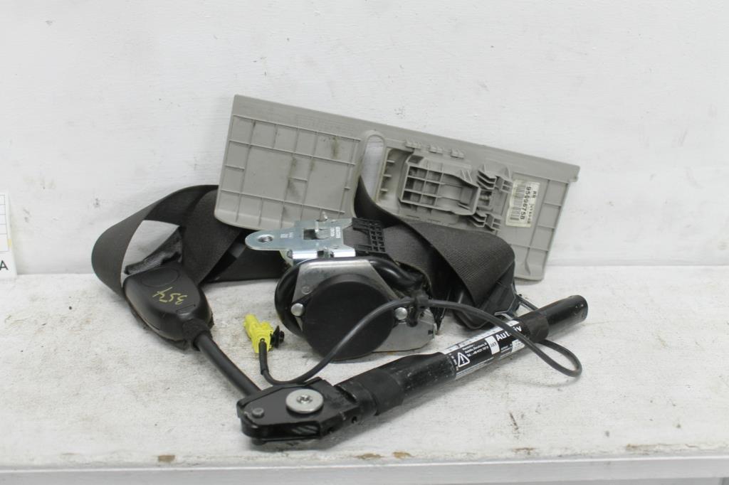 Holden, Cruze Seat Belt Rh Front Assy (Belt And Stalk), Square Plug Type, Hatch/Sedan/Wagon, Jh, 03/11 12/14