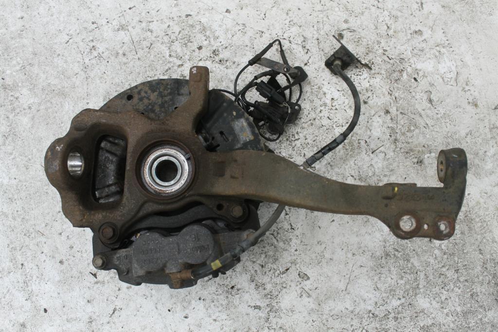 Mazda, BT50 Right Front Hub Assembly Up-Ur 4Wd, 10/11 06/20