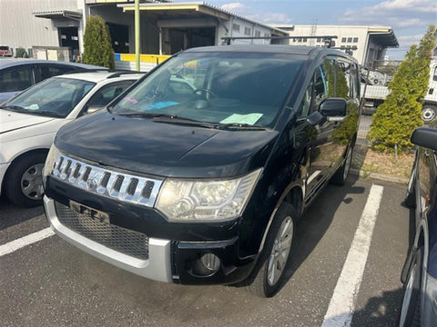 Mitsubishi, Delica, Bonnet 5Th Gen 07- (Import)