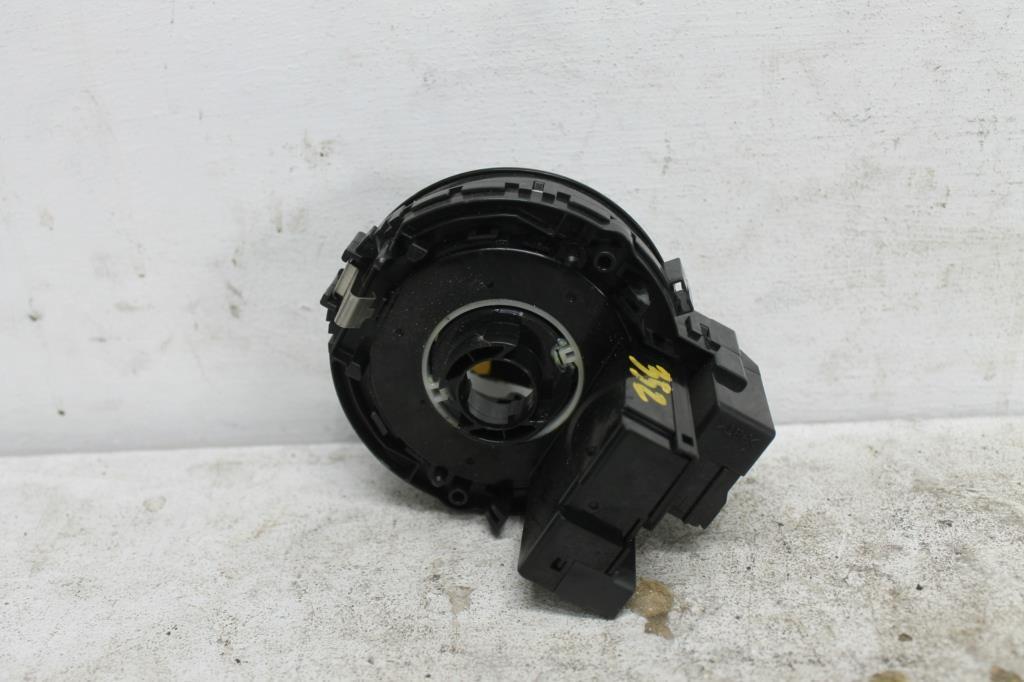 Suzuki, SX4 Airbag Module/Sensor  Clockspring Hatch/Sedan, W/ Audio Button & Cruise Control, 01/07 01/14
