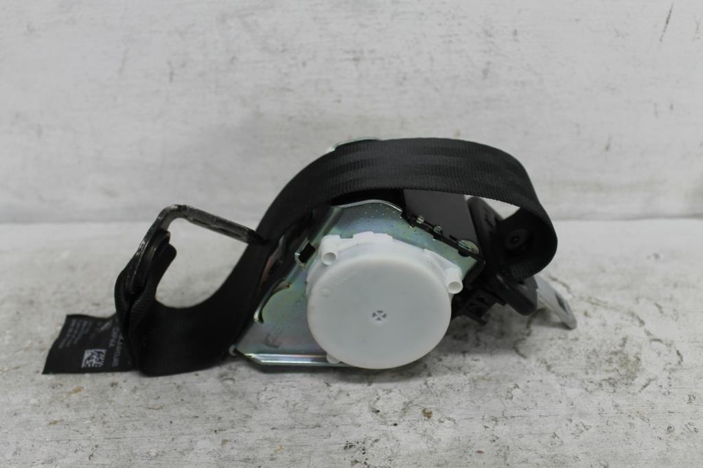 Ford, Focus Seat Belt Lh Rear Seat Belt Only (No Stalk), Hatch, Lz, 10/14 11/18