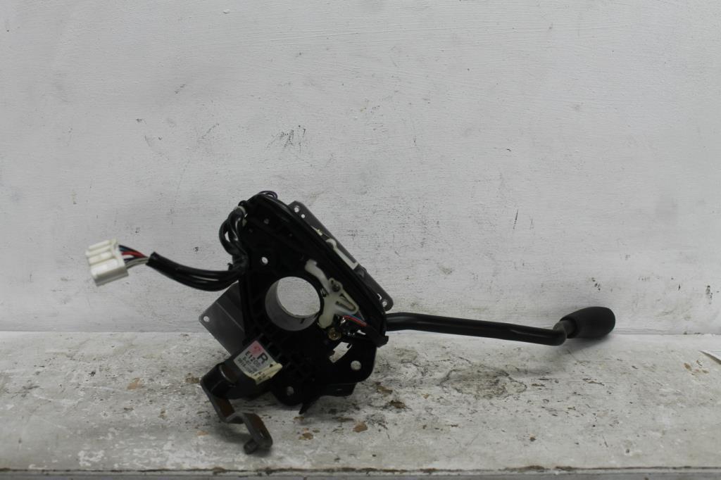 Mazda, Tribute Gear Stick/Shifter Auto T/M Type Yu Series, 02/01 06/06