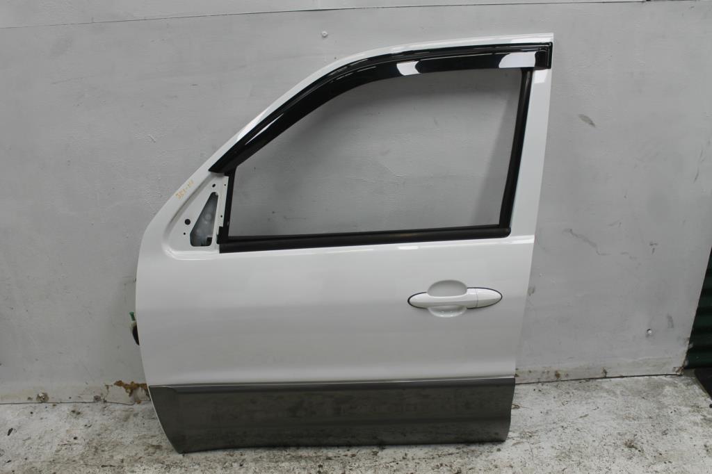 Mazda, Tribute Left Front Door Yu Series Large Mould Type, 02/01 06/06