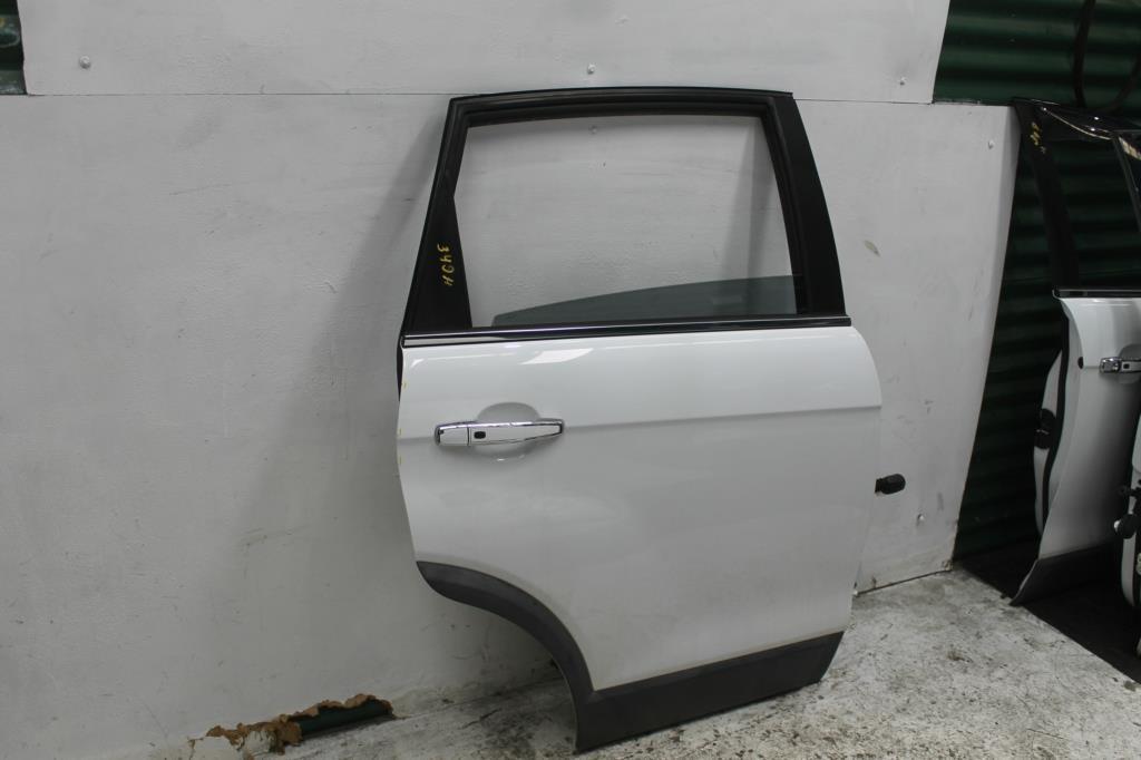 Holden, Captiva Right Rear Door Cg Ls/Lt/Ltz (4Th Vin = C), W/ Keyless Entry Type, 12/13 06/18