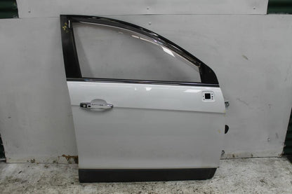 Holden, Captiva Right Front Door Cg Ls/Lt/Ltz (4Th Vin = C), W/ Keyless Entry Type, 12/13 06/18