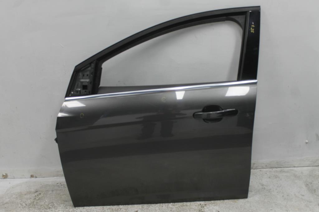 Ford, Focus Left Front Door Lz Hatch/Sedan, Vin Mpb, Trend/Sport/Titanium, 07/15 11/18