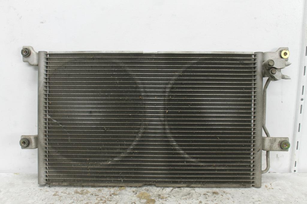 Mitsubishi, Delica A/C Condenser Spacegear 90-