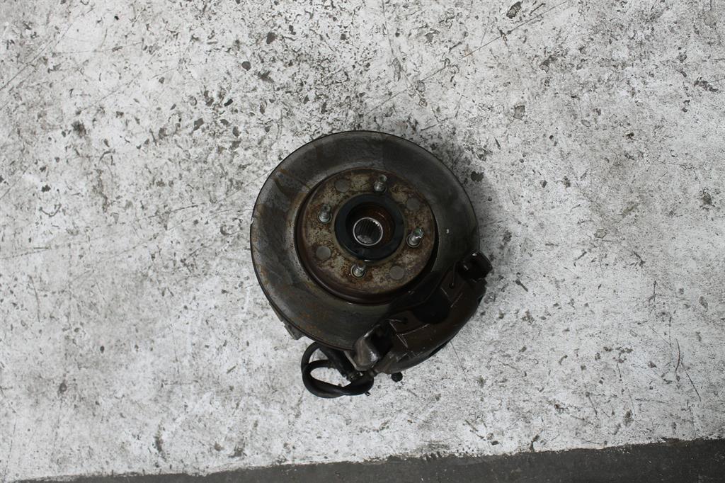 Mazda, 2 Left Front Hub Assembly Dy Series, Non Abs Type, 12/02-08/07