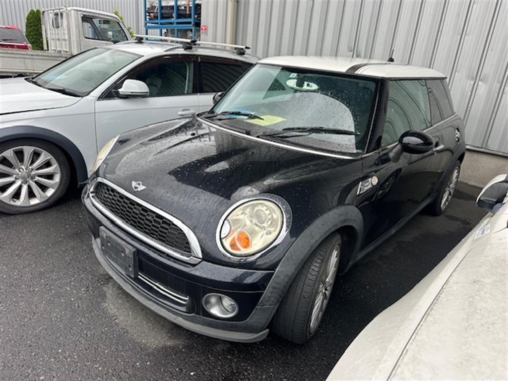 Mini, Cooper Front Bumper Cooper, W/ Spotlight, R56, 03/07-10/13