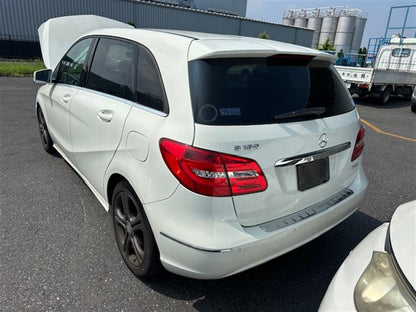 Mercedes, B Class Radiator Auto, B180/B200/B200Cdi, P/N A2465001303, W246, 12/11-02/19