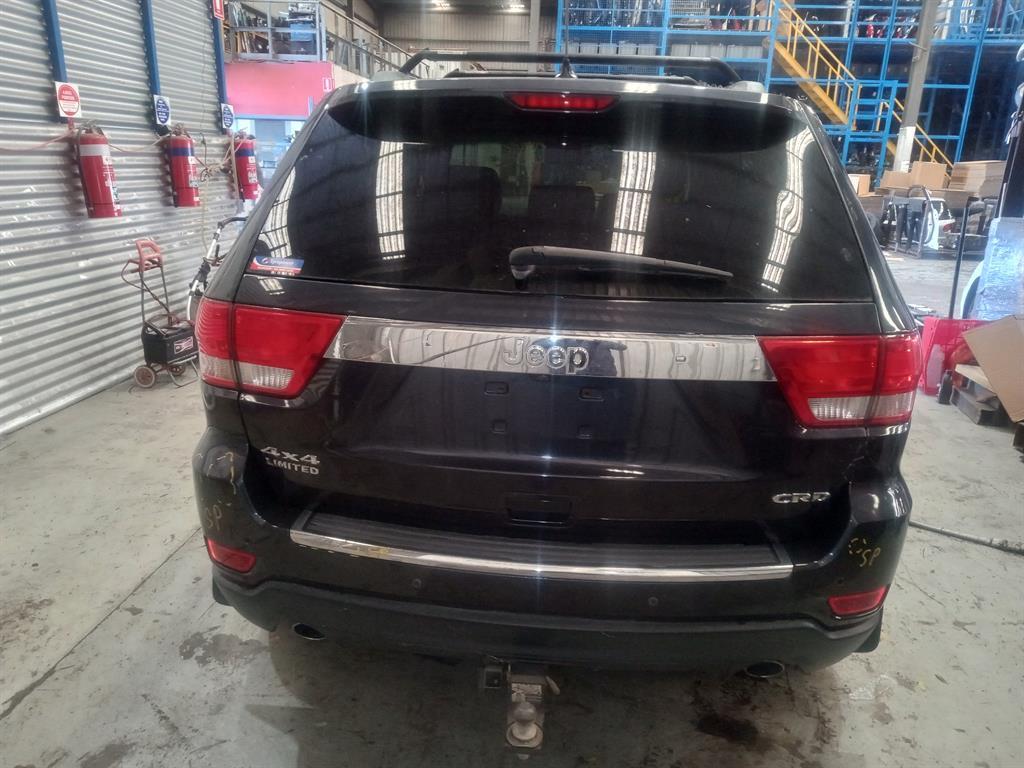 Jeep, Grandcherokee Front Bumper Wk, Bumper Bar (Upper), Limited/Overland, W/ Park Sensor Type, 10/10-03/13