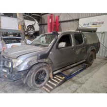 Nissan, Navara Misc Switch/Relay D40, Hazard Switch, Round Type, 09/05-08/15