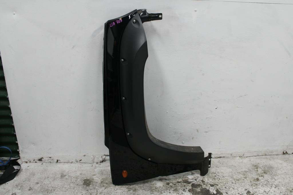 Jeep, Cherokee Right Guard Kj, Guard W/ Flare, 11/04-05/06