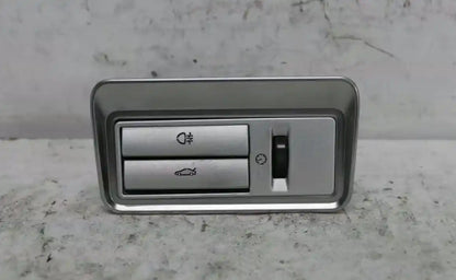 Jaguar, Xf Misc Switch/Relay X250 06/08 05/15
