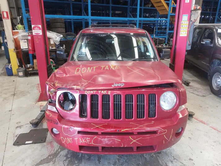 Jeep, Patriot Right Rear 1/4 Door Glass Mk 08/07 12/16