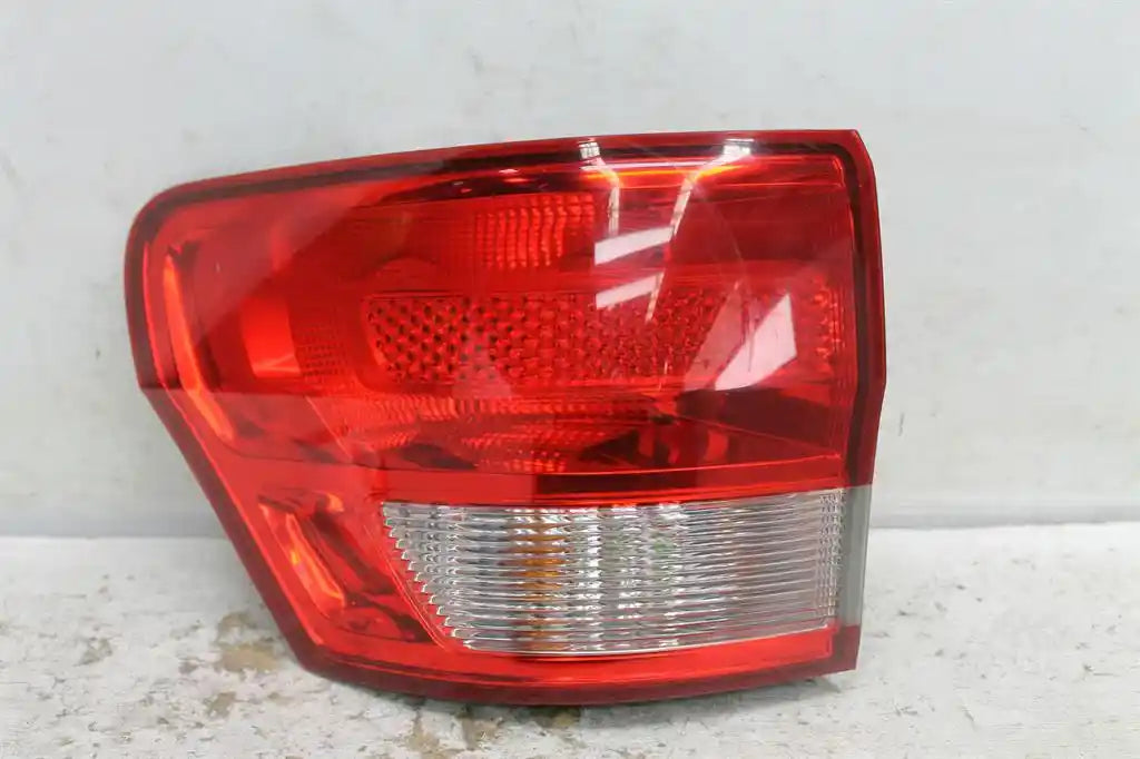 Jeep, Grand Cherokee Left Taillight Wk 10/10 03/13