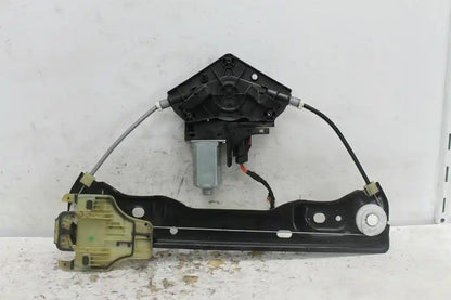 Jeep, Grand Cherokee Right Rear Wnd Reg/Motor Wk 10/10 02/22
