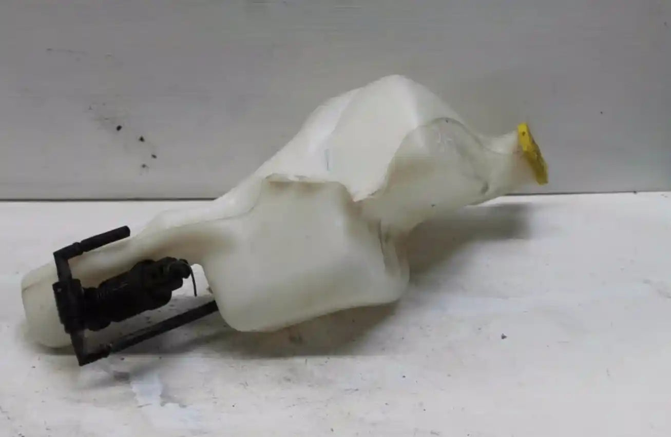 Jeep, Patriot Washer Bottle Mk 08/07 12/16