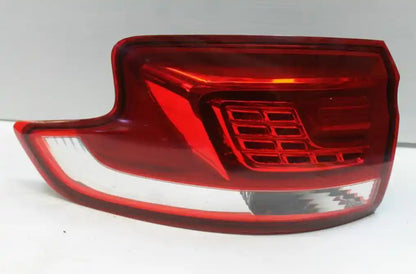 LDV, G10 Left Taillight Sv7A Wagon In Body Tailgate Type Led 04/15 08/22