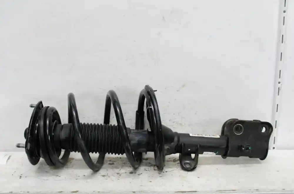 LDV, G10 Right Front Strut Sv7A/Sv7C Wagon/Van 04/15