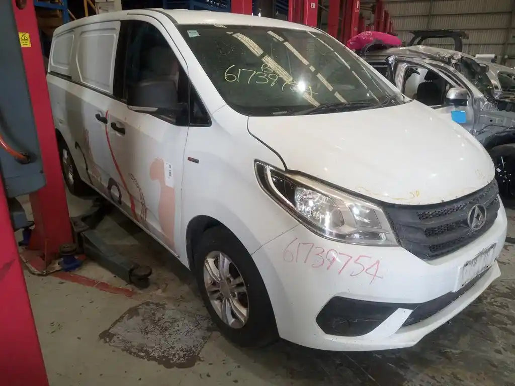 LDV, G10 Left Headlamp Sv7C Van Halogen Type 04/15