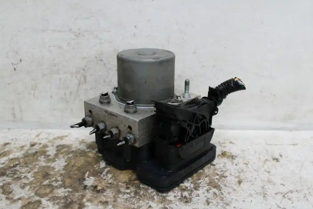 LDV, G10 Abs Pump/Modulator Sv7A/Sv7C Wagon/Van 04/15