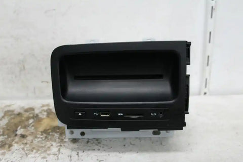 LDV, G10 Stereo/Head Unit Media Uploader For Touchscreen Black Face (Usb/Cd/Sd/Aux) Sv7A/Sv7C Wagon/Van 04/15