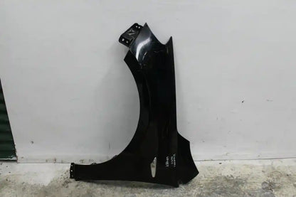 Suzuki, Kizashi Left Guard Fr, 12/09-01/17 J34113
