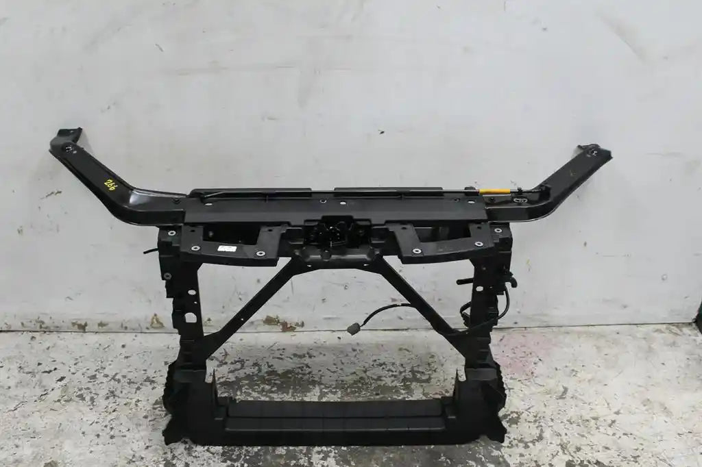 MG, Zs Radiator Support Azs1 09/17