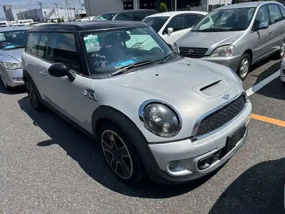 MINI, Cooper Right Guard Liner R55/R56/R57 03/07-12/15 1078