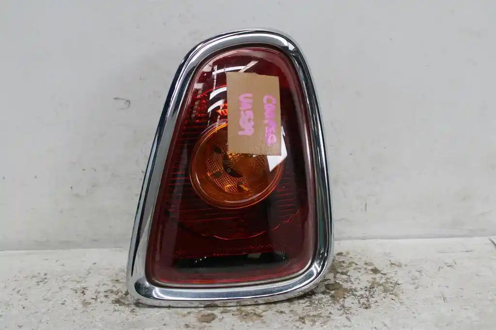 MINI, Cooper Right Taillight R56/R57 Hatch/Cabrio Amber Indicator Type 02/07 09/10
